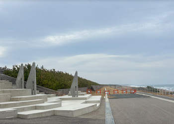 令和6年度　海のにぎわい環境整備工事（海辺駐車場整備事業）